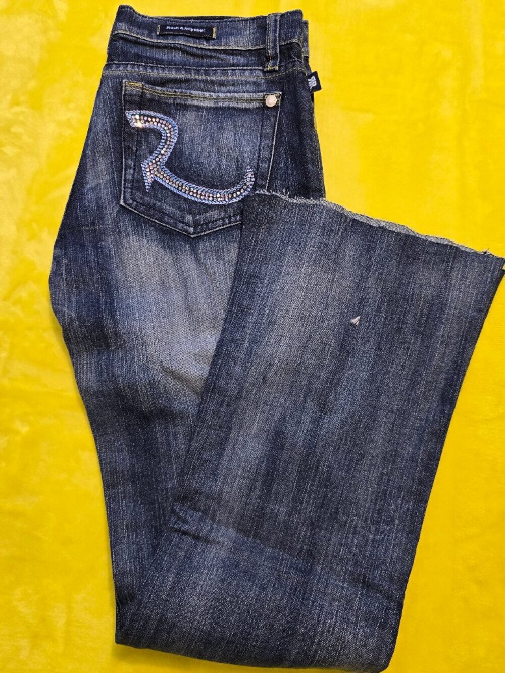 Rock and Republic jeans distressed size 27 low rise